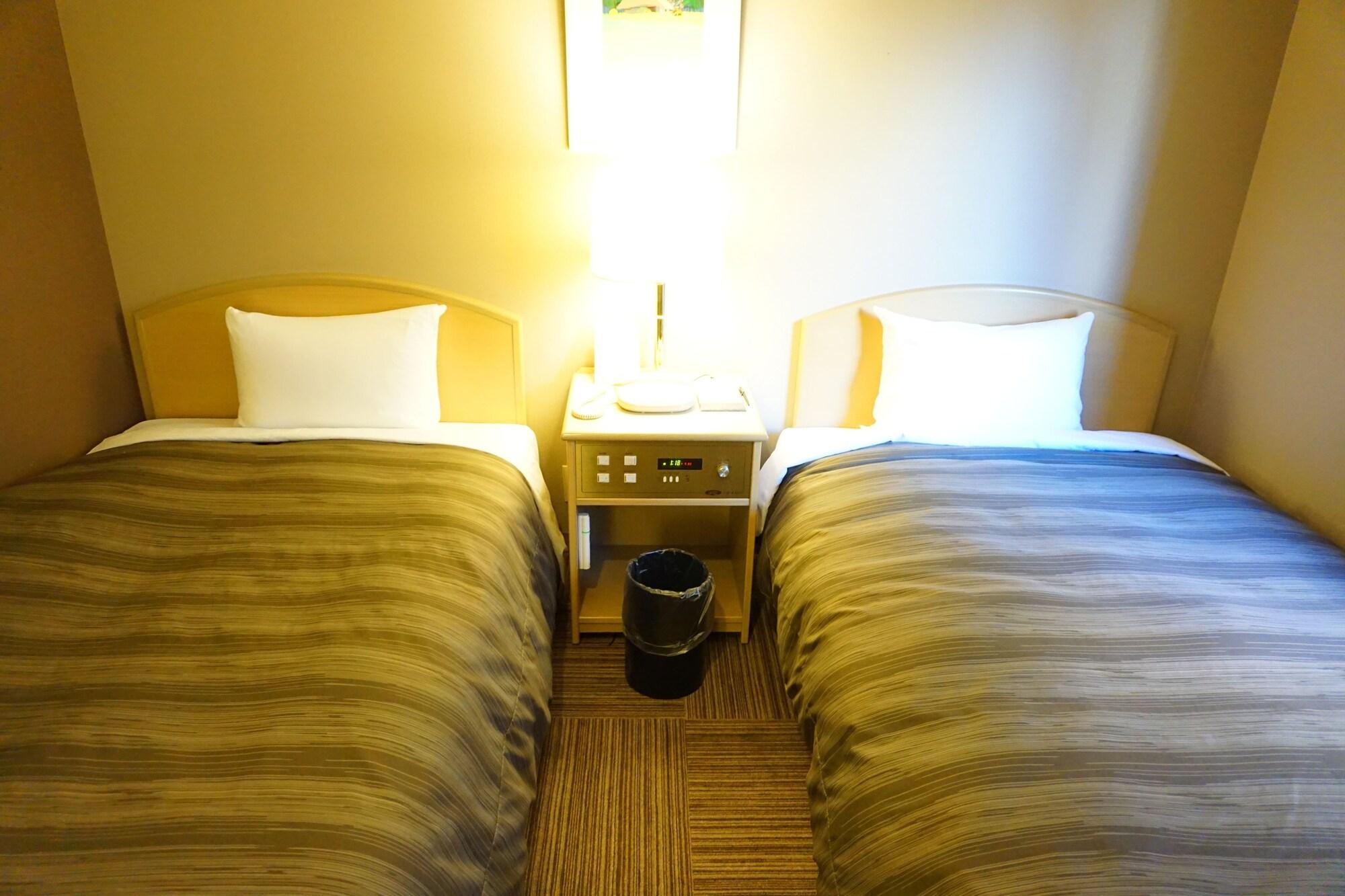 Hotel Route-Inn Hakata Ekiminami Fukuoka  Zewnętrze zdjęcie